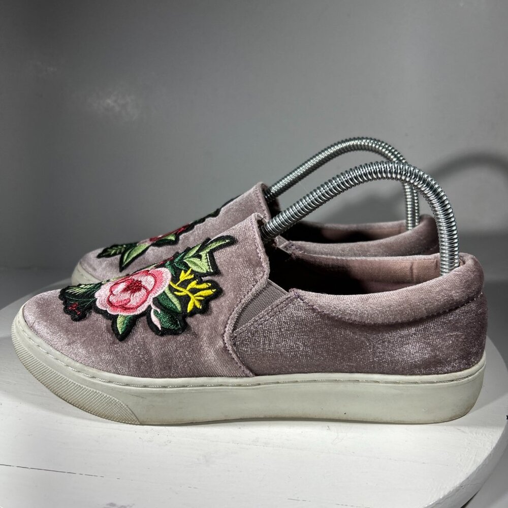 Soda Floral Rose Womens Casual Loafers Shoes Size 7 Slip On Embroidery Sneakers
